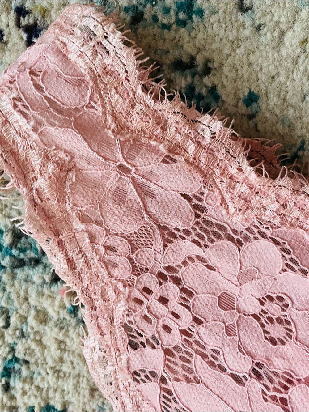 Elegant Mauve Lace-Top Maxi Dreas for Women - Picture 6 of 7